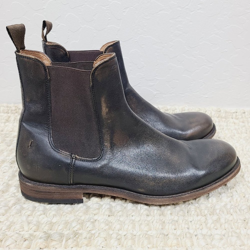 NEW FRYE Leather Distressed Tyler Chelsea Boots - Picture 4 of 8